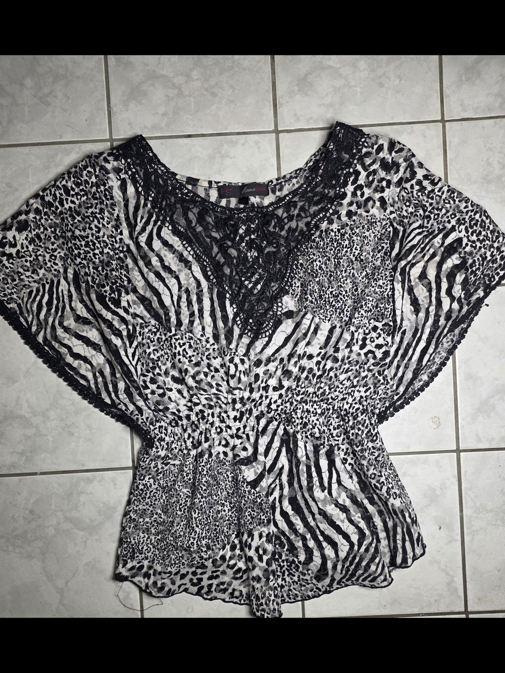 Vintage Y2K Mixed Animal Print Sheer Lace V-Neck Top W/Kimono Sleeve